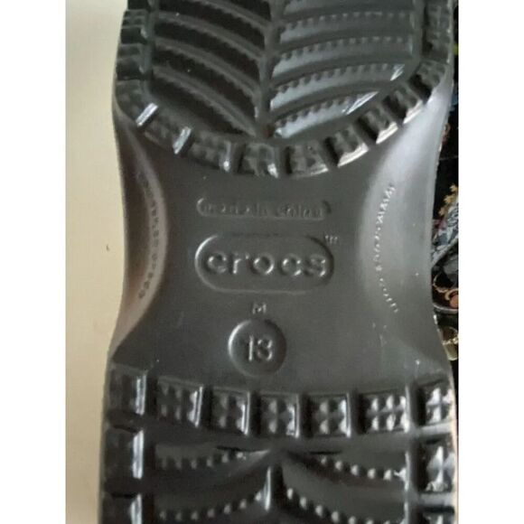 Crocs Classic Harry Potter Vera Bradley Clog Sandals Black Multi Men’s Sz 13 NEW - Picture 12 of 12